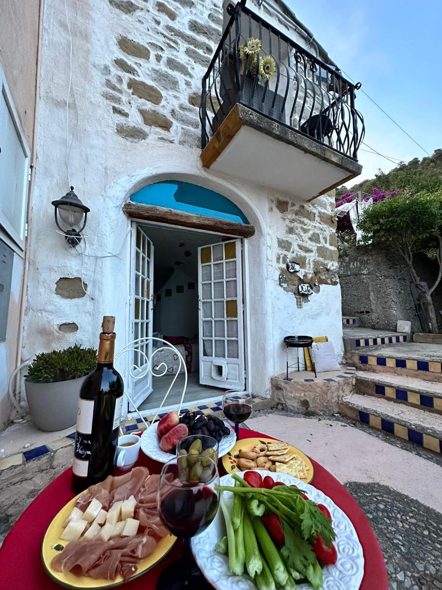 Villa D'Arte Mortola Superiore ภายนอก รูปภาพ