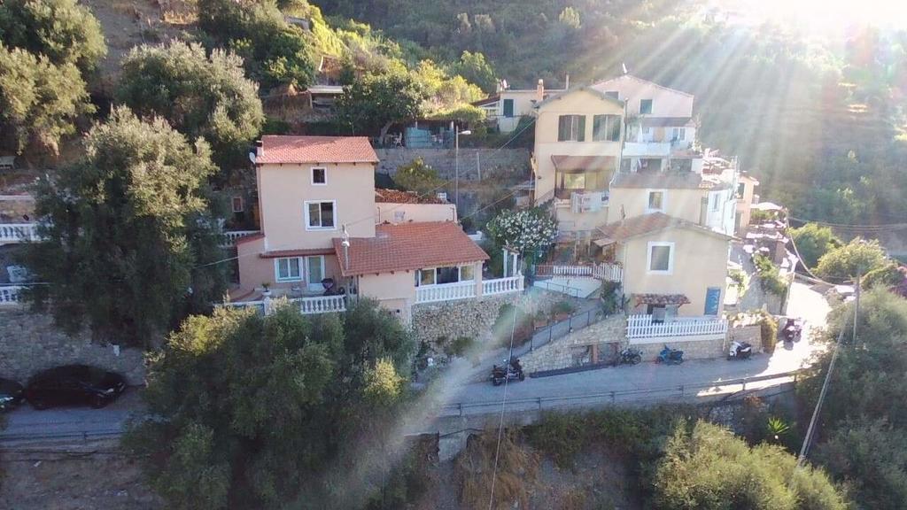 Villa D'Arte Mortola Superiore ภายนอก รูปภาพ