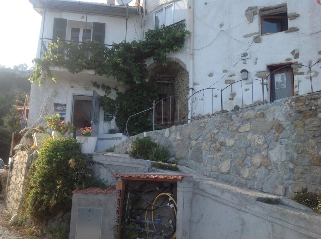 Villa D'Arte Mortola Superiore ภายนอก รูปภาพ