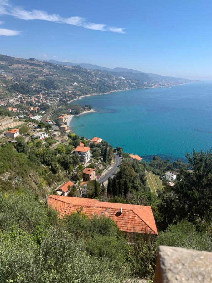Villa D'Arte Mortola Superiore ภายนอก รูปภาพ